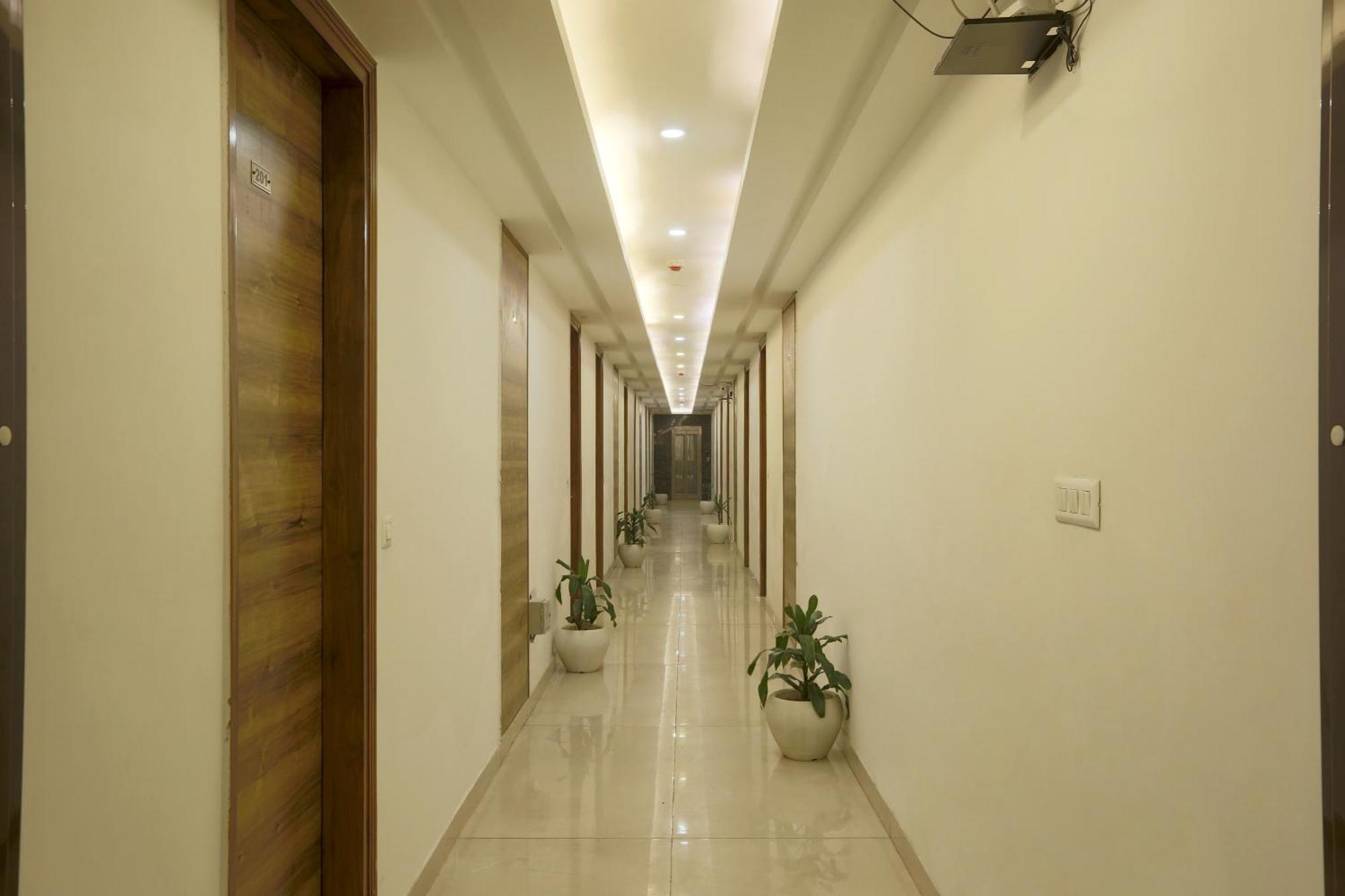 Hotel Prithvi Palace Igi Airport Delhi New Delhi Ngoại thất bức ảnh