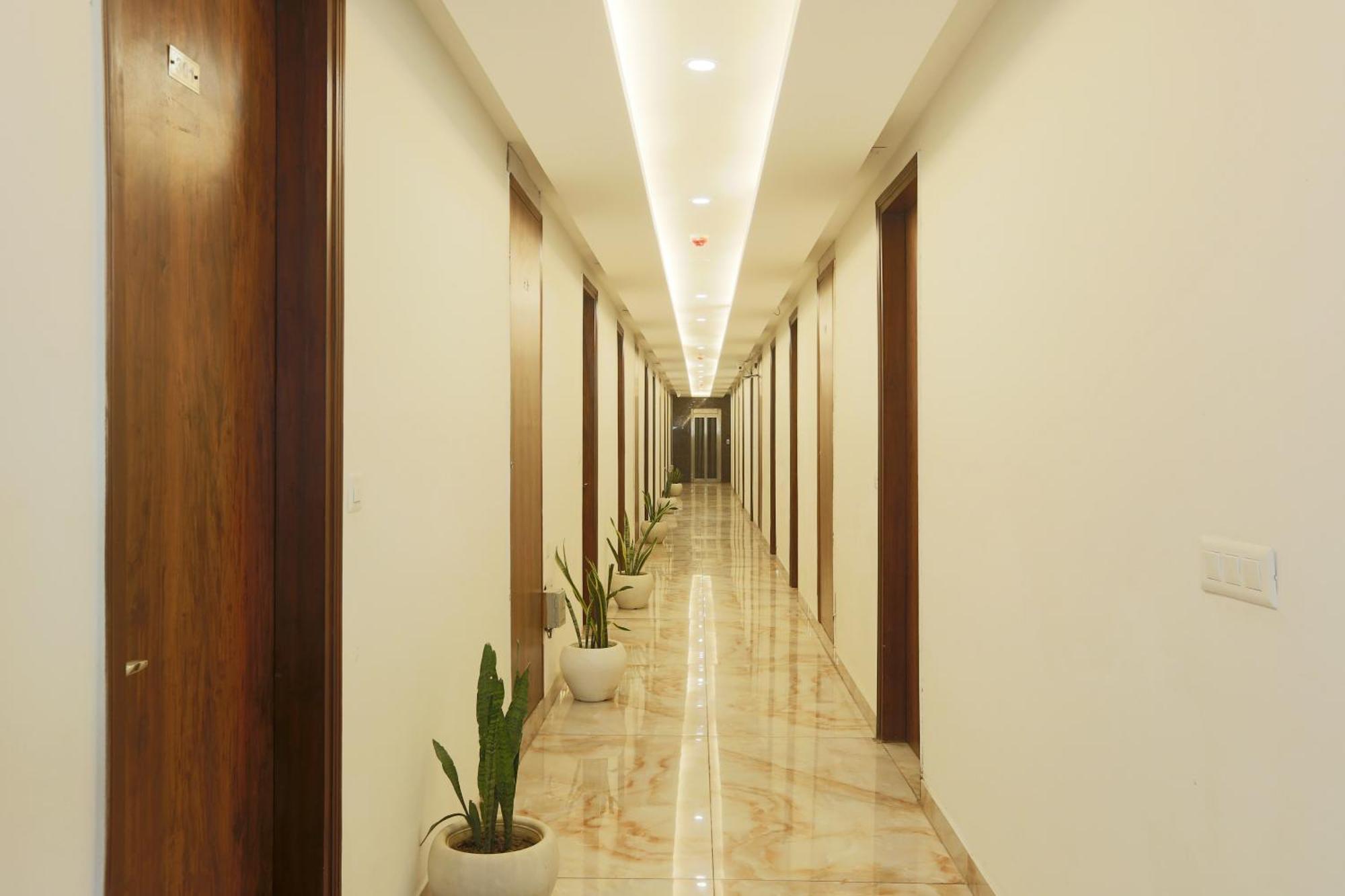 Hotel Prithvi Palace Igi Airport Delhi New Delhi Ngoại thất bức ảnh