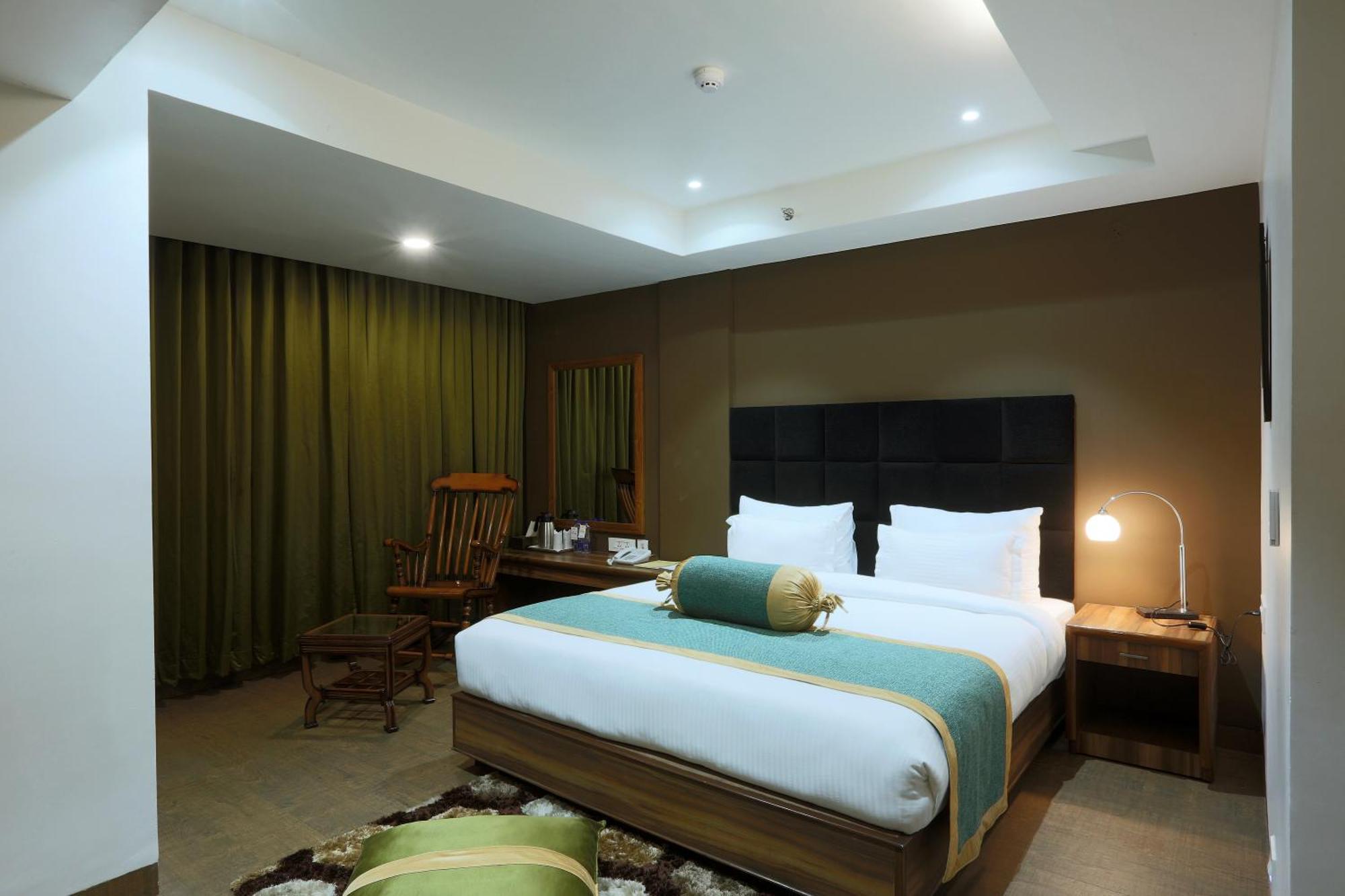 Hotel Prithvi Palace Igi Airport Delhi New Delhi Ngoại thất bức ảnh
